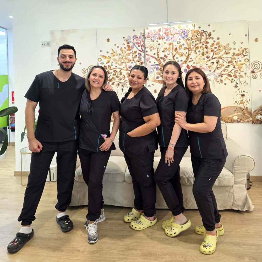 equipo-dentista-usera.jpg